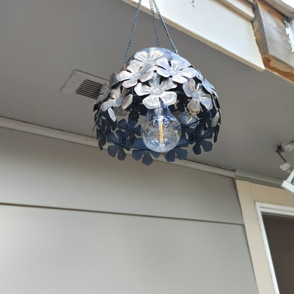 Wind & Weather Antiqued Metal Hanging Indoor/Outdoor Flower Light - Picture 2 of 10